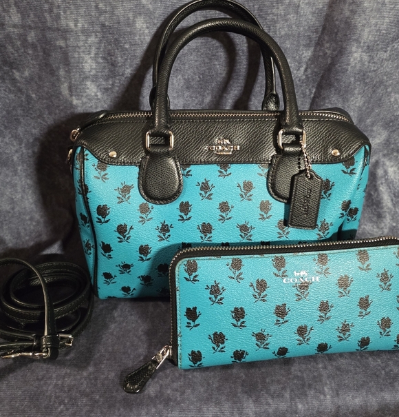 Coach Badlands Mini Bennett Satchel-Black and Teal Floral-Matching Wallet - Picture 2 of 15